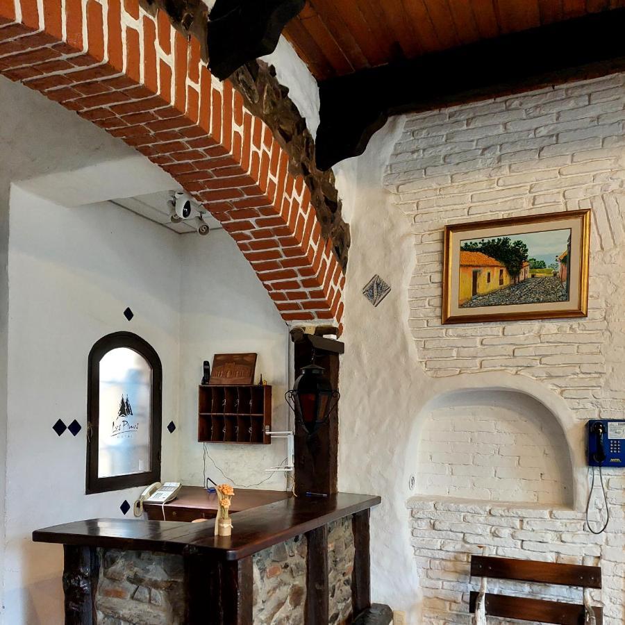 Posada Los Pinos Колония дел Сакременто Екстериор снимка